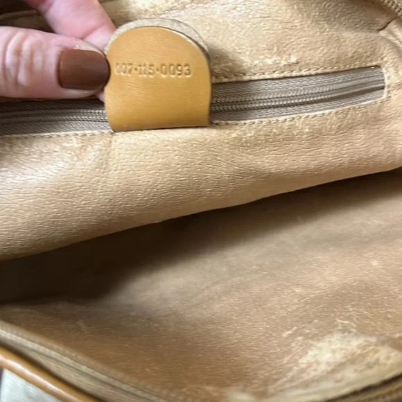 Vintage Authentic Gucci Bag - Picture 4 of 5